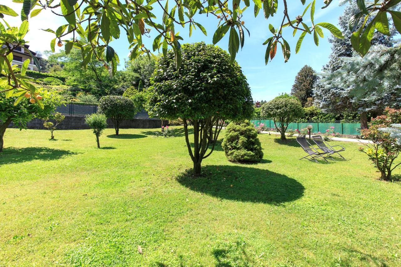 Casa Lilla - Lakeview Large Apartments With Garden Above Stresa Bagian luar foto