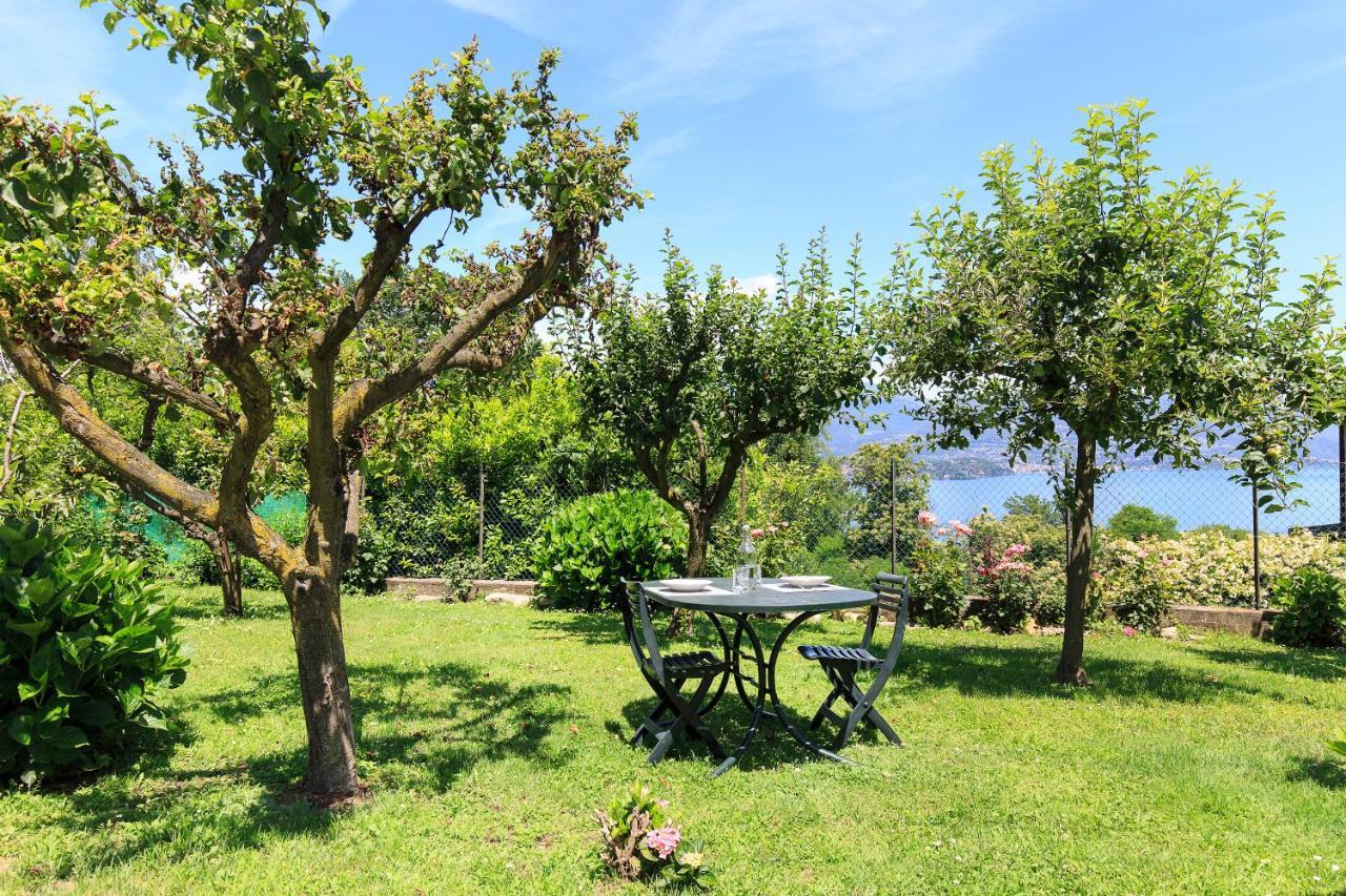 Casa Lilla - Lakeview Large Apartments With Garden Above Stresa Bagian luar foto