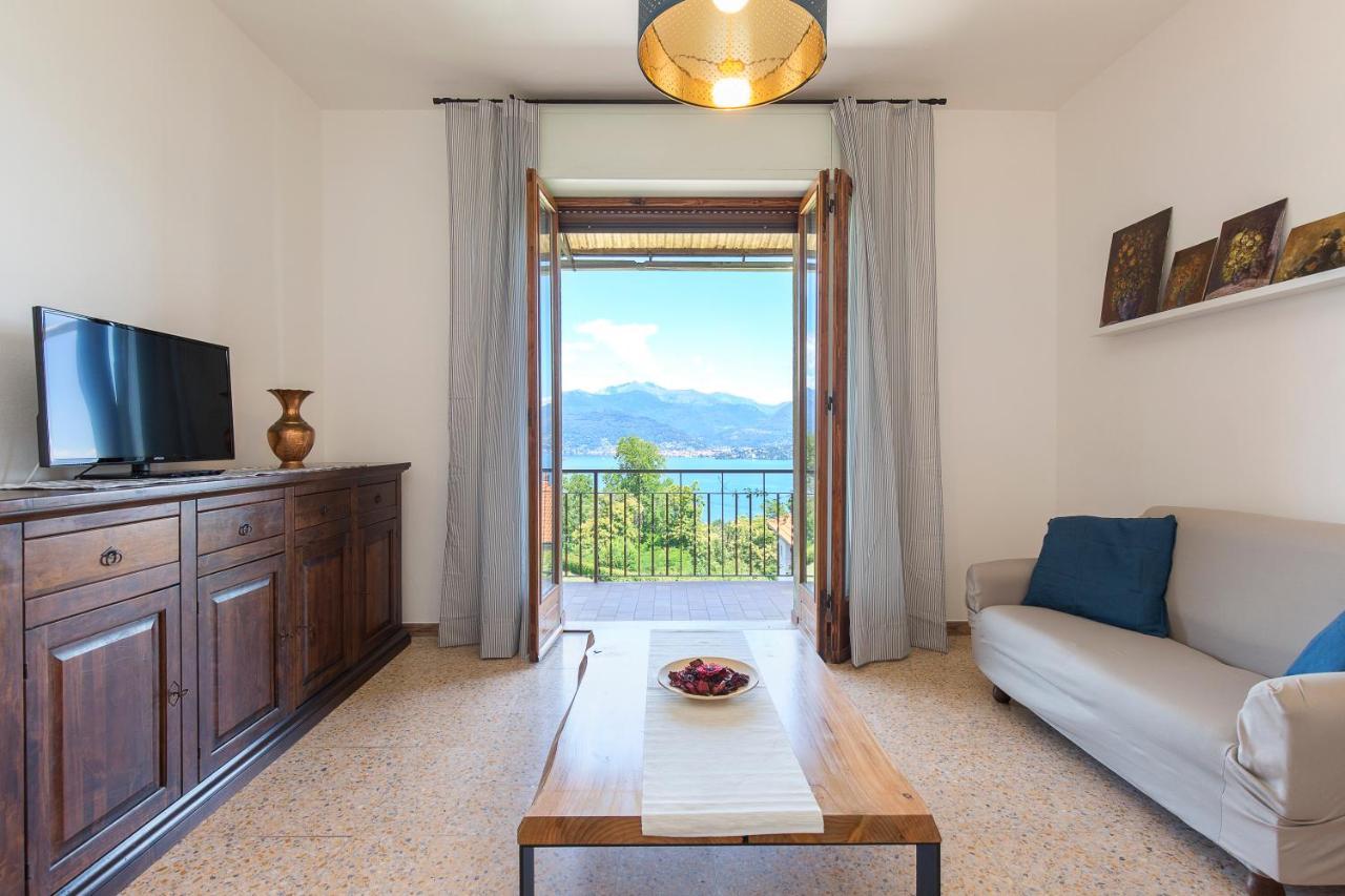 Casa Lilla - Lakeview Large Apartments With Garden Above Stresa Bagian luar foto